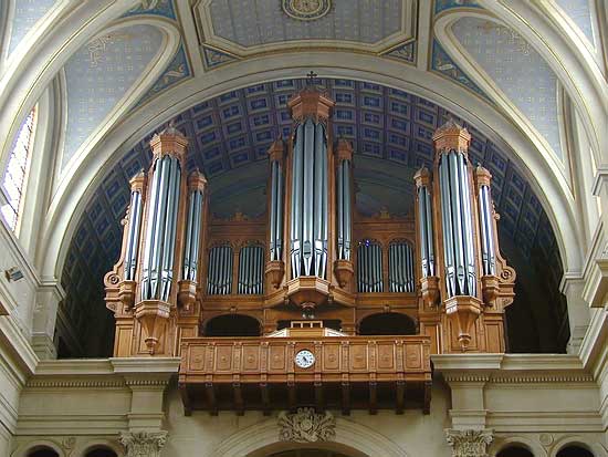 Die grosse Orgel in der Kirche zu St. Fran&ccedil;ois-Xavier in Paris